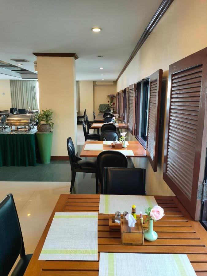 Mike Beach Resort Pattaya Εξωτερικό φωτογραφία