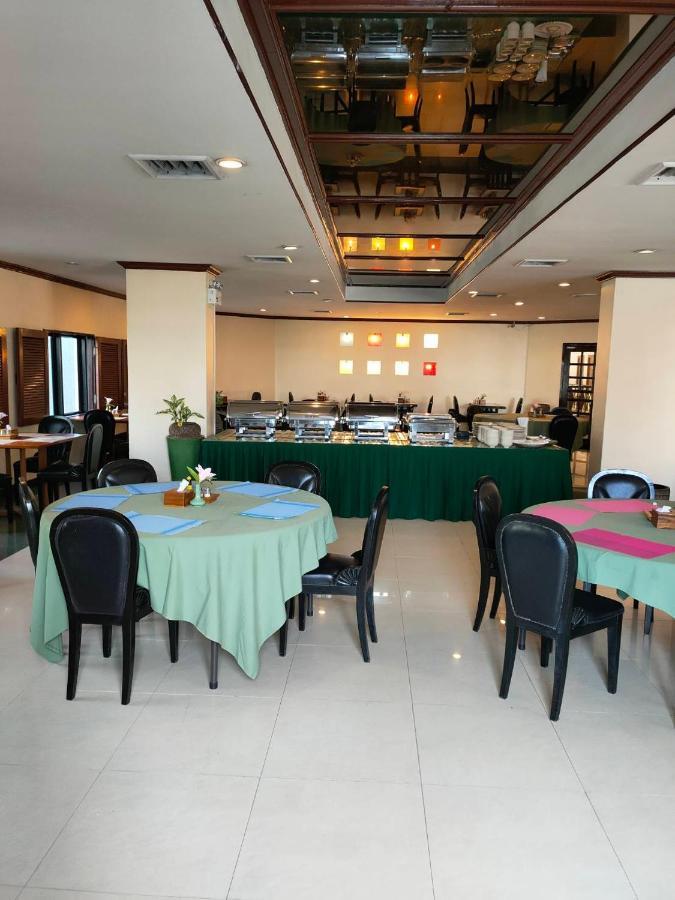 Mike Beach Resort Pattaya Εξωτερικό φωτογραφία