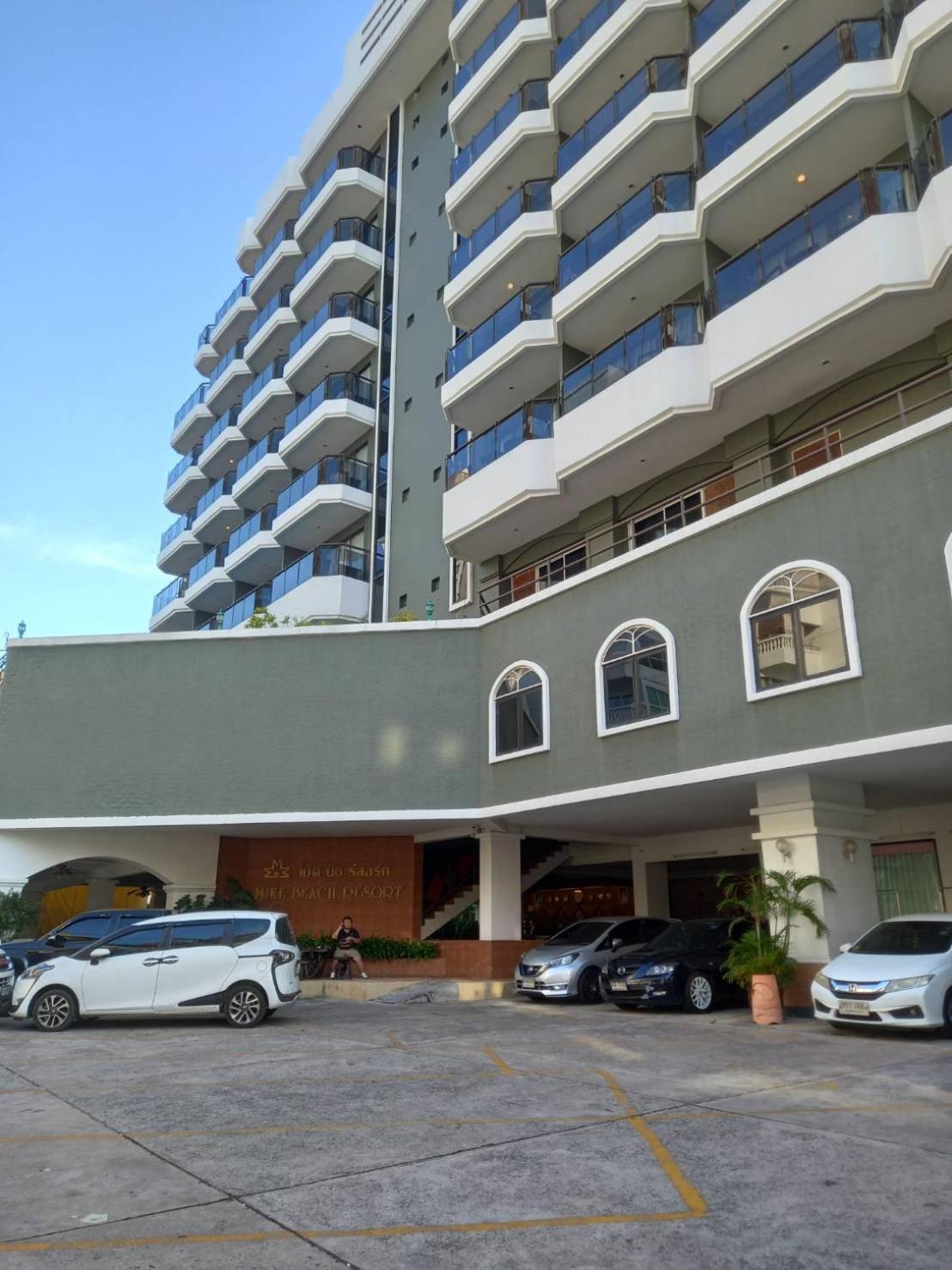 Mike Beach Resort Pattaya Εξωτερικό φωτογραφία