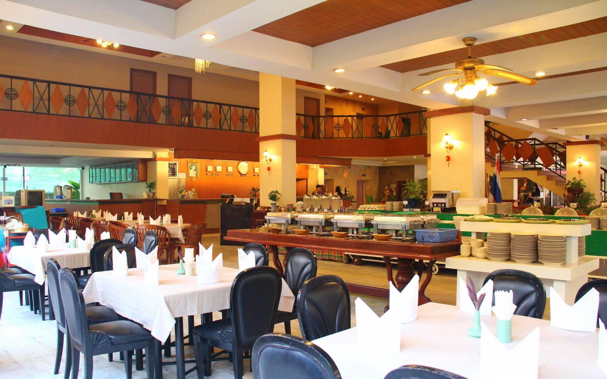 Mike Beach Resort Pattaya Εξωτερικό φωτογραφία