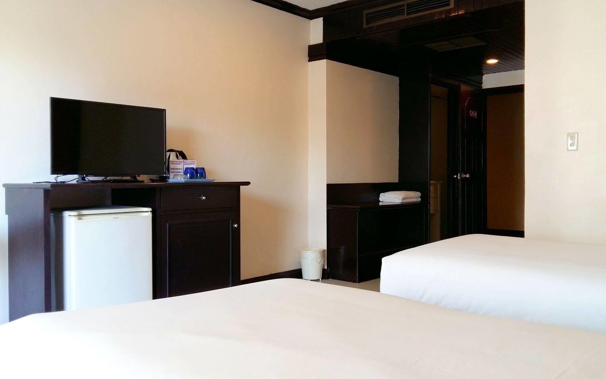 Mike Beach Resort Pattaya Εξωτερικό φωτογραφία